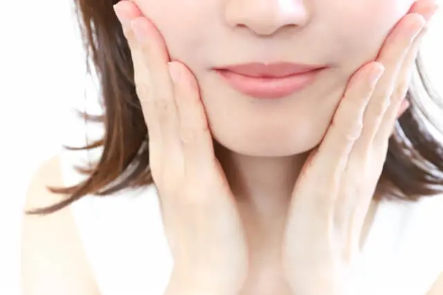 糸リフトの効果を感じる持続期間は?|長持ちさせる方法やメンテナンスも解説